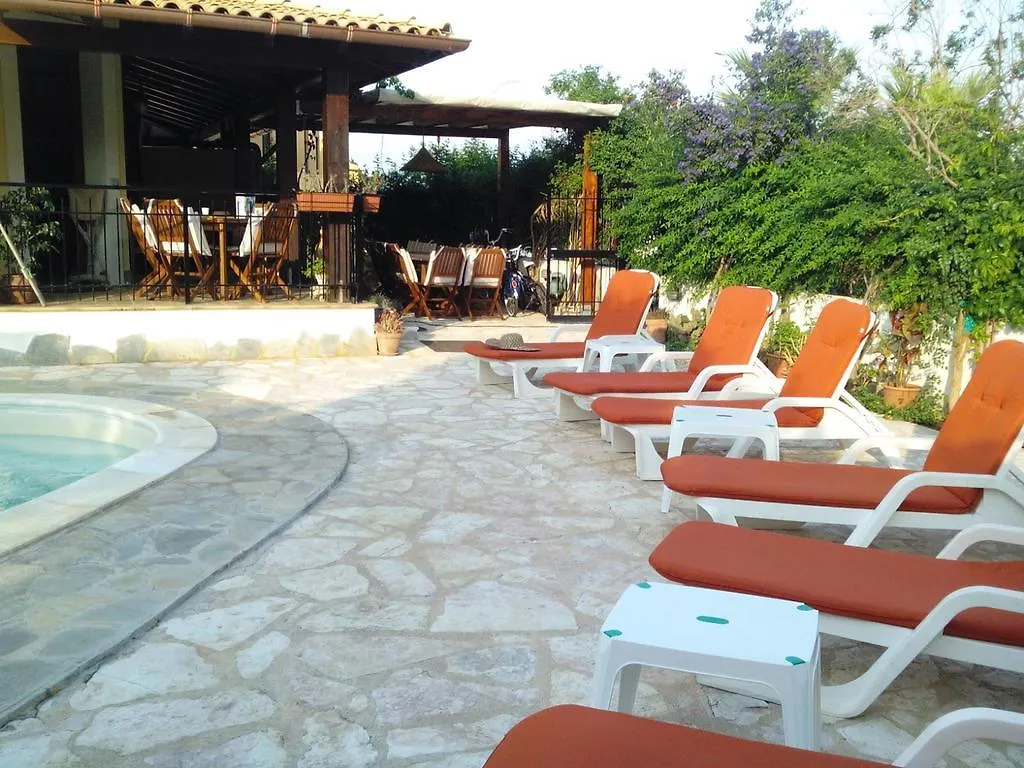 بيزولونغو Villa Consuelo